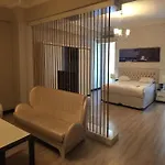 Real House Boutique *