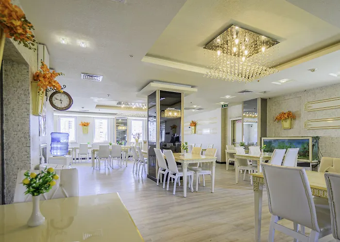 Real House Boutique *